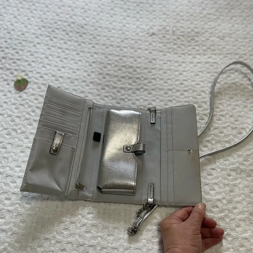 Liz Claiborne Silver Phone Case Wallet with Strap‎